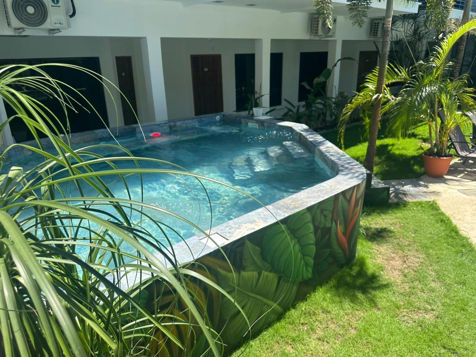 Private Fully Furnished Home At Wide Mouth Frog Hostel Quepos Exteriér fotografie
